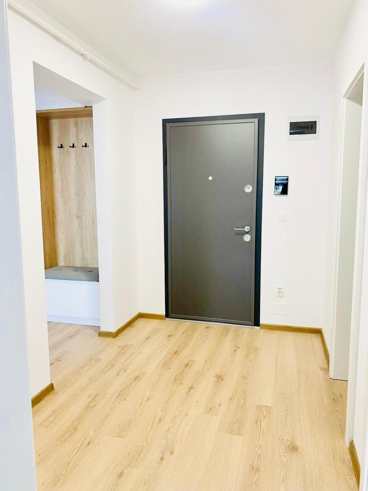 Milan Luxury Apartaments Vi-Maurer Residence Târgu-Mureş Esterno foto